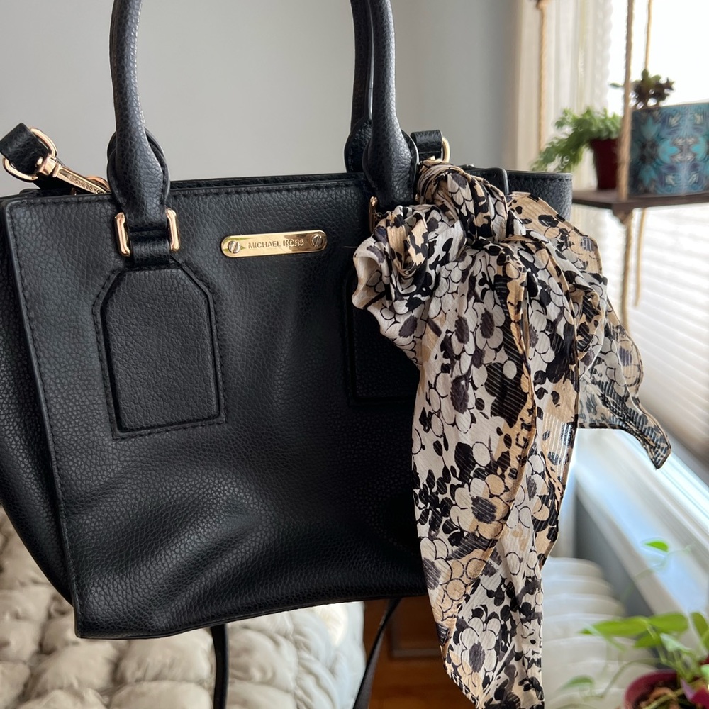 Michael Kors bag with Vince Camuto scarf.